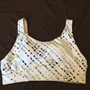 Fabletics high support sports bra